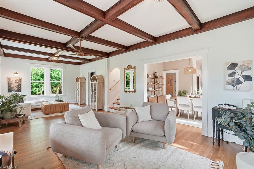 VALENCIA TERRACE - Residential