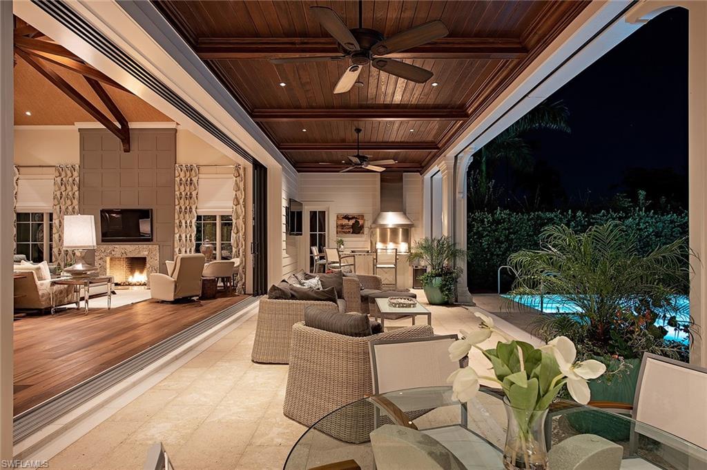 AQUALANE SHORES - Residential