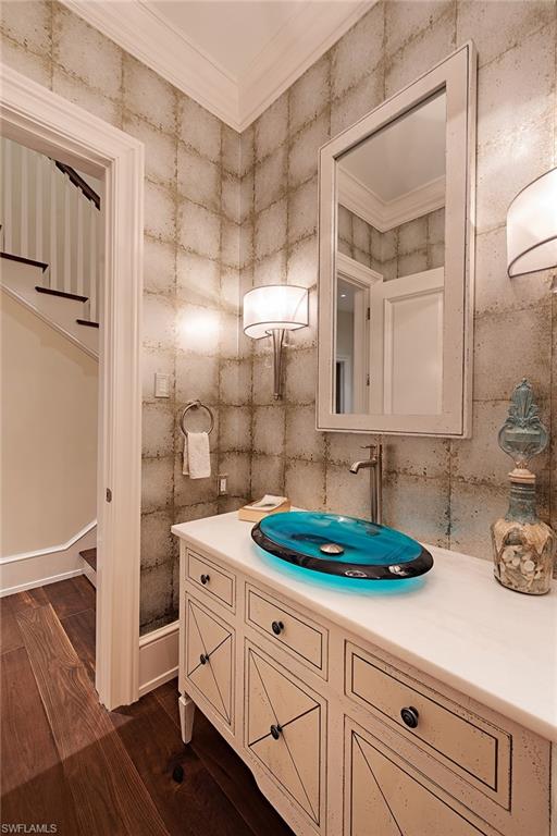 AQUALANE SHORES - Residential