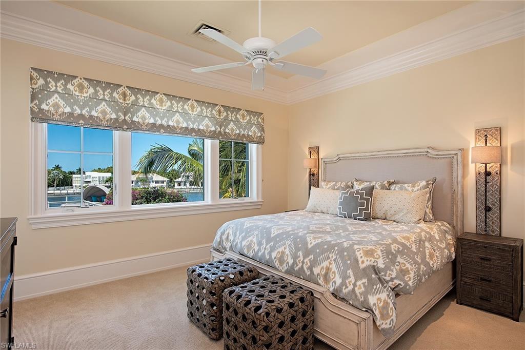 AQUALANE SHORES - Residential