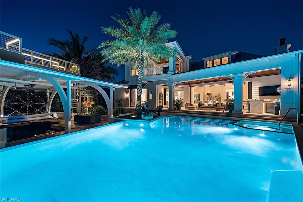 AQUALANE SHORES - Residential