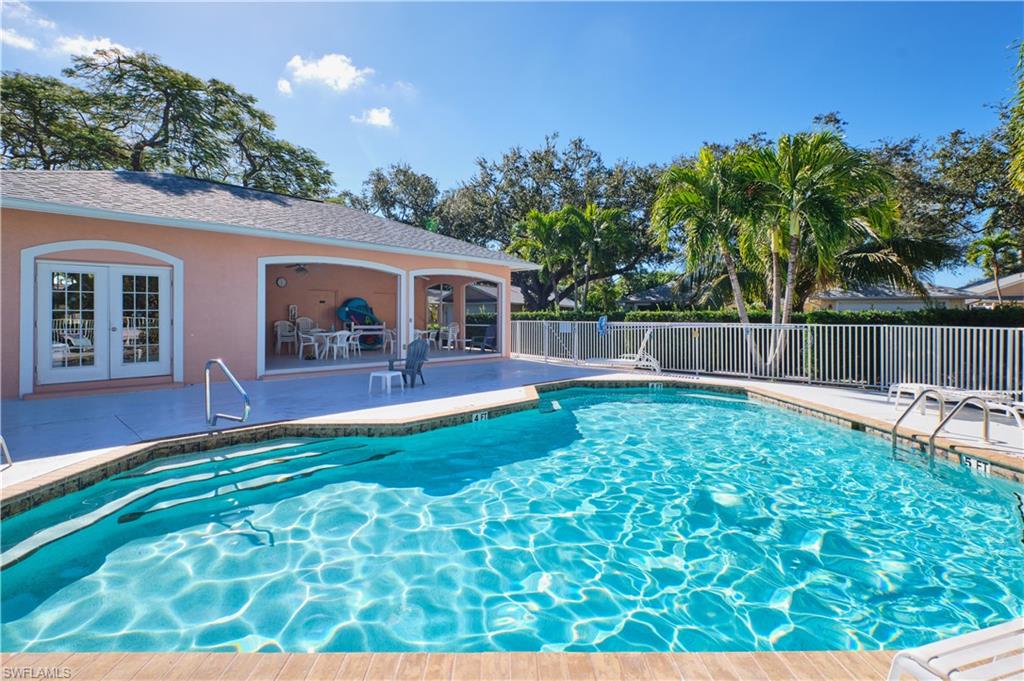 CROOKED POND - Residential