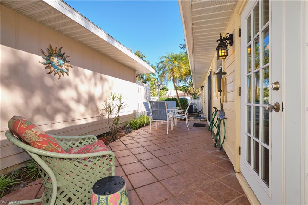 CROOKED POND - Residential