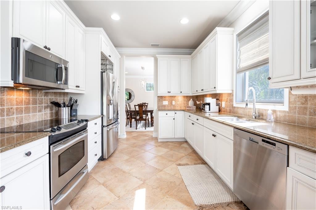 12260 Toscana WAY 201