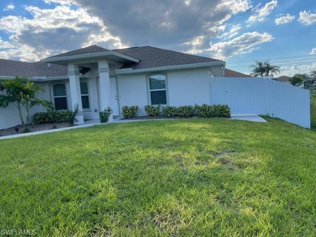 CAPE CORAL - Residential