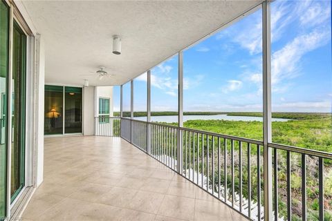 295 Grande WAY 405 NAPLES FL 34110