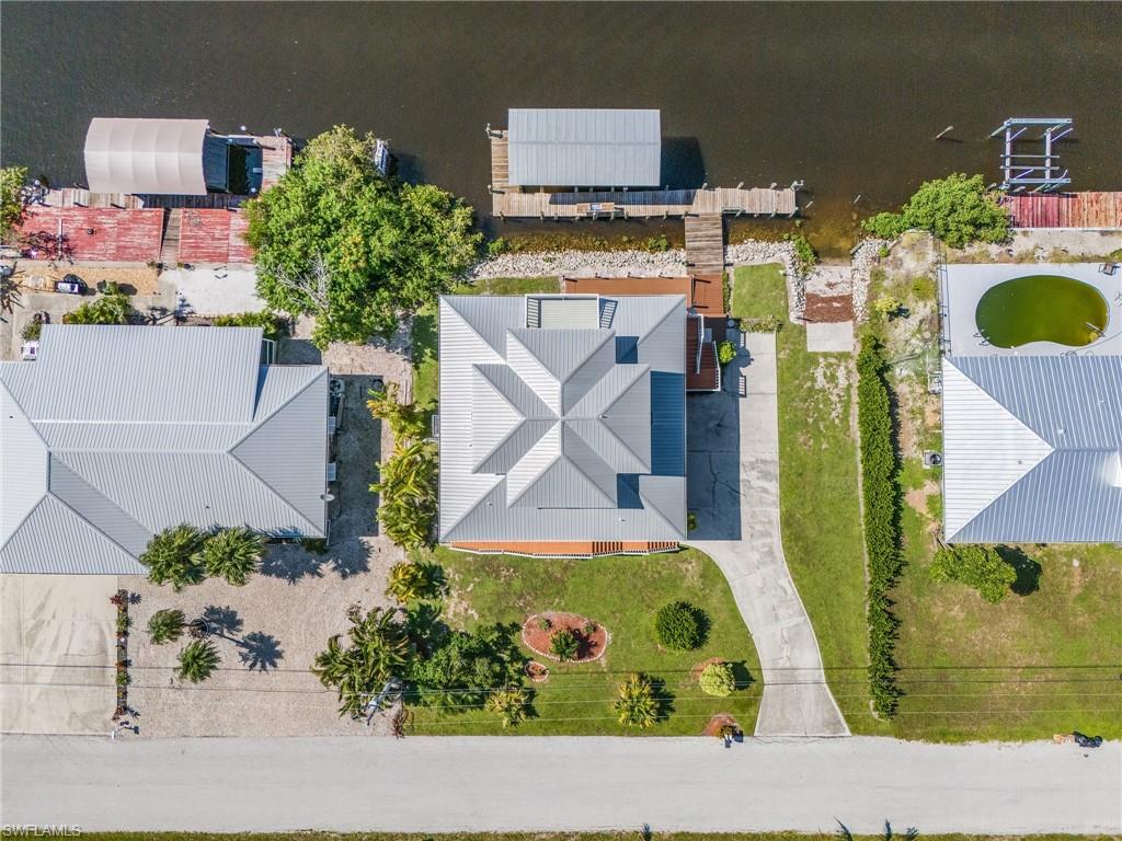 GALT ISLAND SHORES - Residential