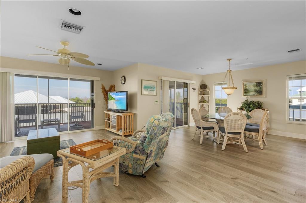 GALT ISLAND SHORES - Residential