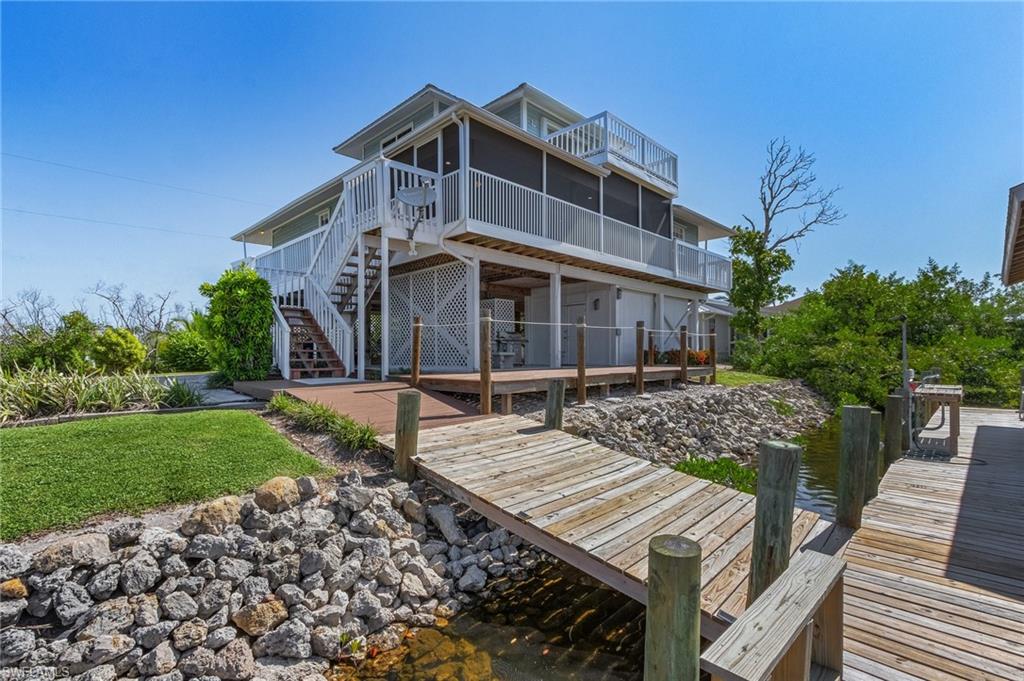 GALT ISLAND SHORES - Residential