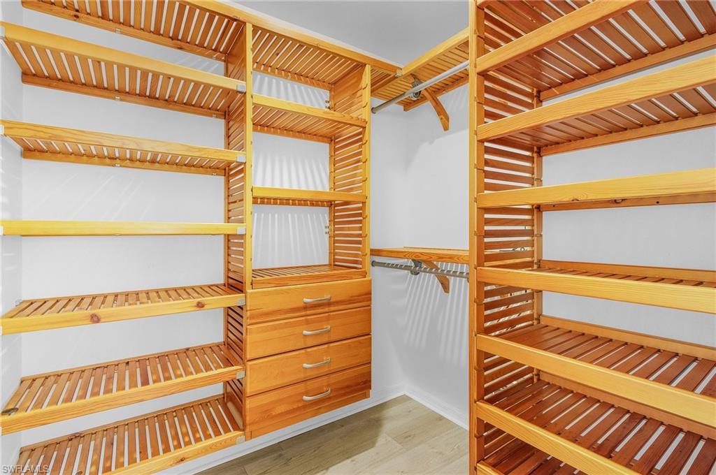 GALT ISLAND SHORES - Residential