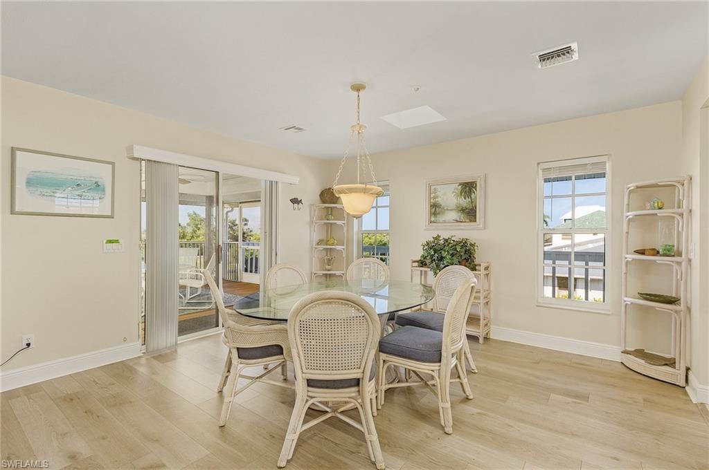 GALT ISLAND SHORES - Residential