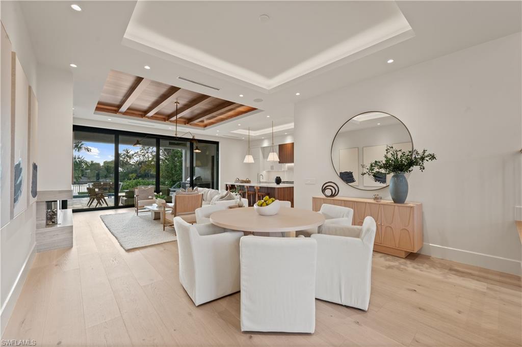 LAKE PARK - Residential