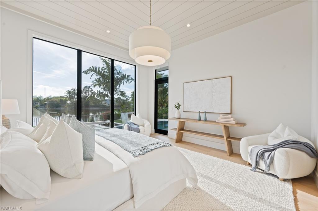 LAKE PARK - Residential