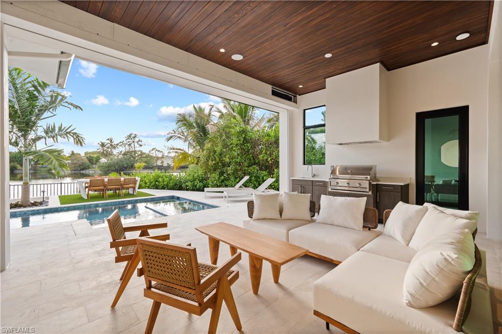 LAKE PARK - Residential