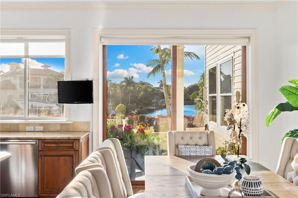 AQUALANE SHORES - Residential