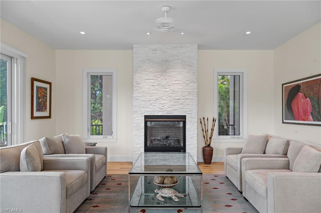 METES AND BOUNDS - Residential