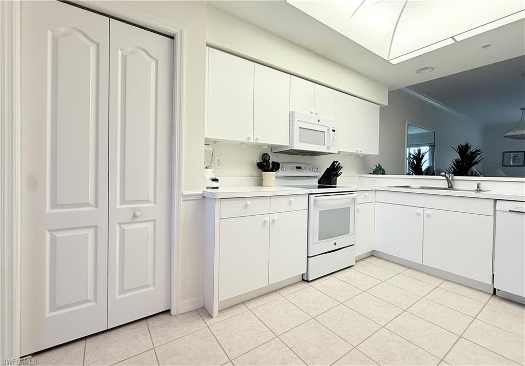 8600 Naples Heritage DR 514