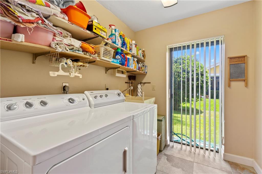 TOWN AND RIVER - Residential