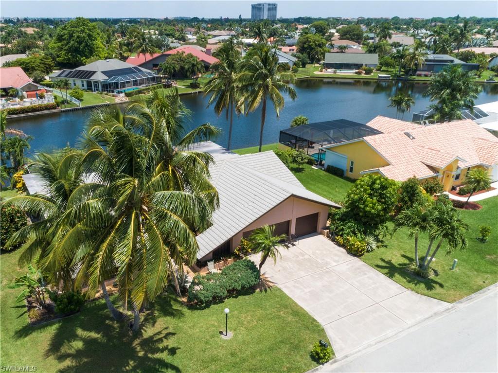 TOWN AND RIVER - Residential