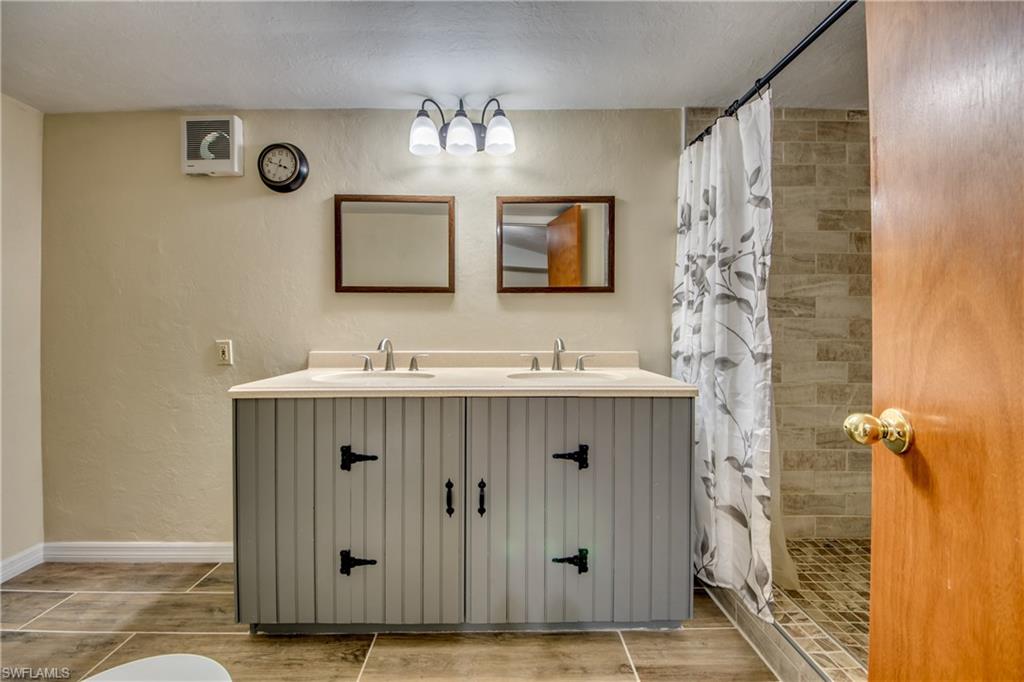 FORT MYERS - Residential