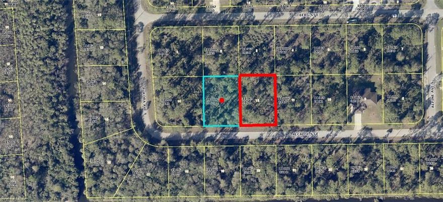 Excellent opportunity with the adjoining lot at 921 Alcalde also available and in an area with new construction homes being built. Just a short drive to Fort Myers and Punta Gorda airports, two spring training facilities and beaches!
