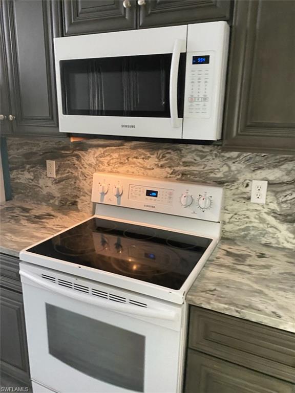 COCKLESHELL VILLAGE - Residential