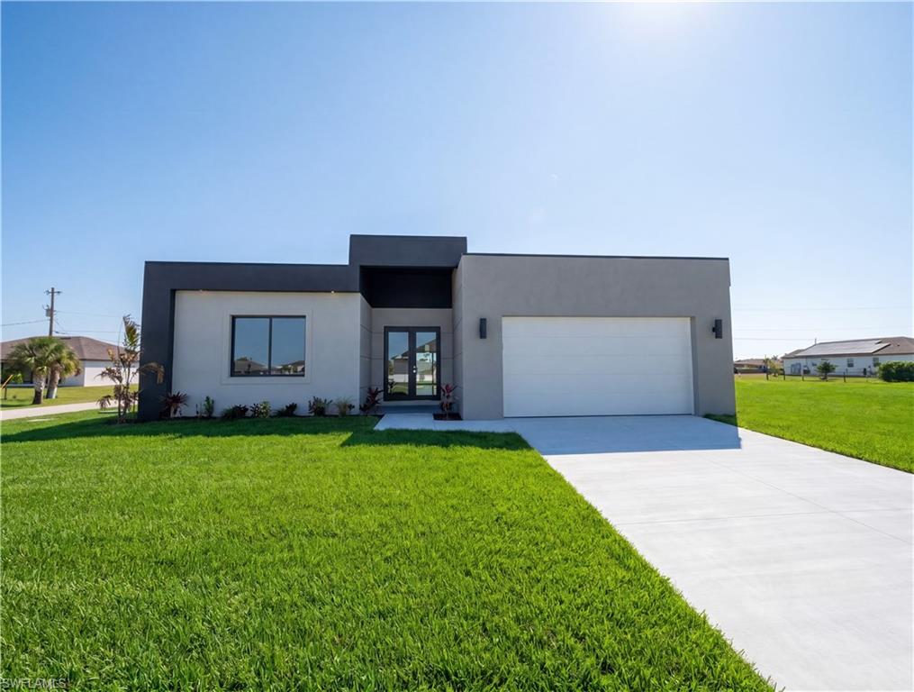 CAPE CORAL - Residential Lease