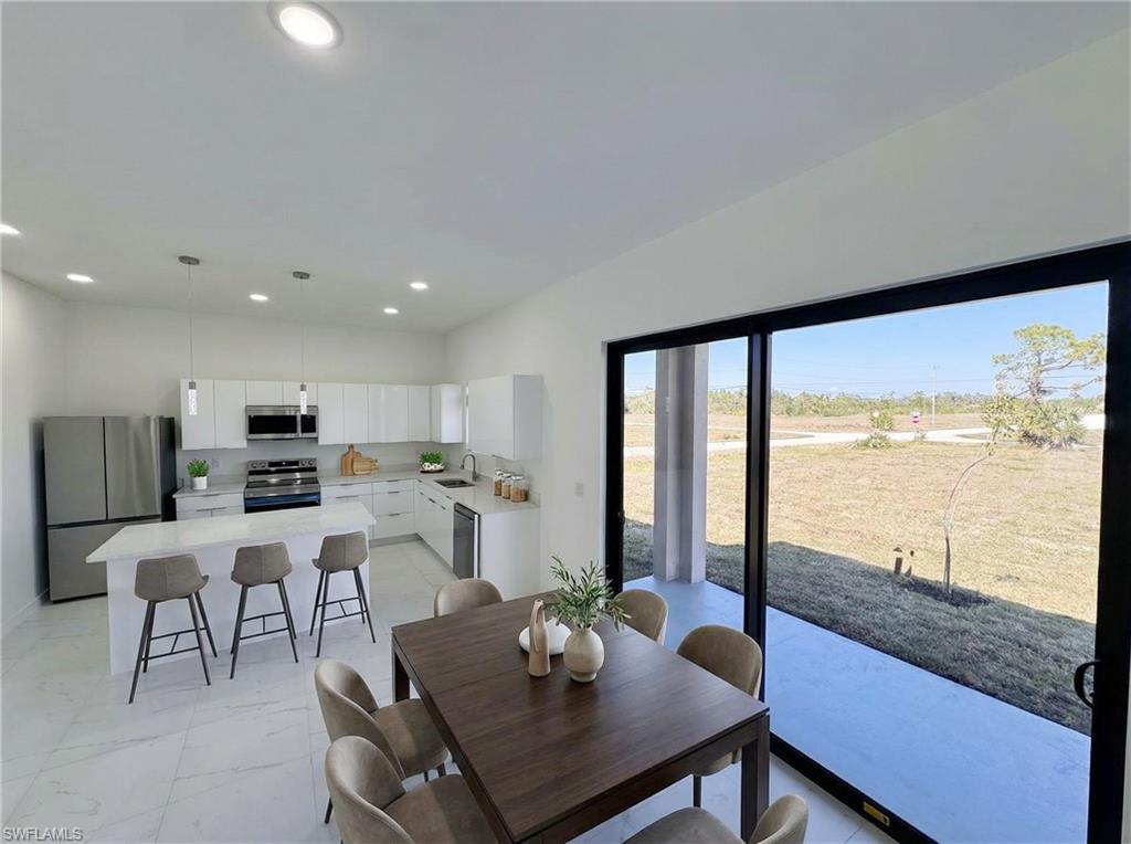 CAPE CORAL - Residential Lease