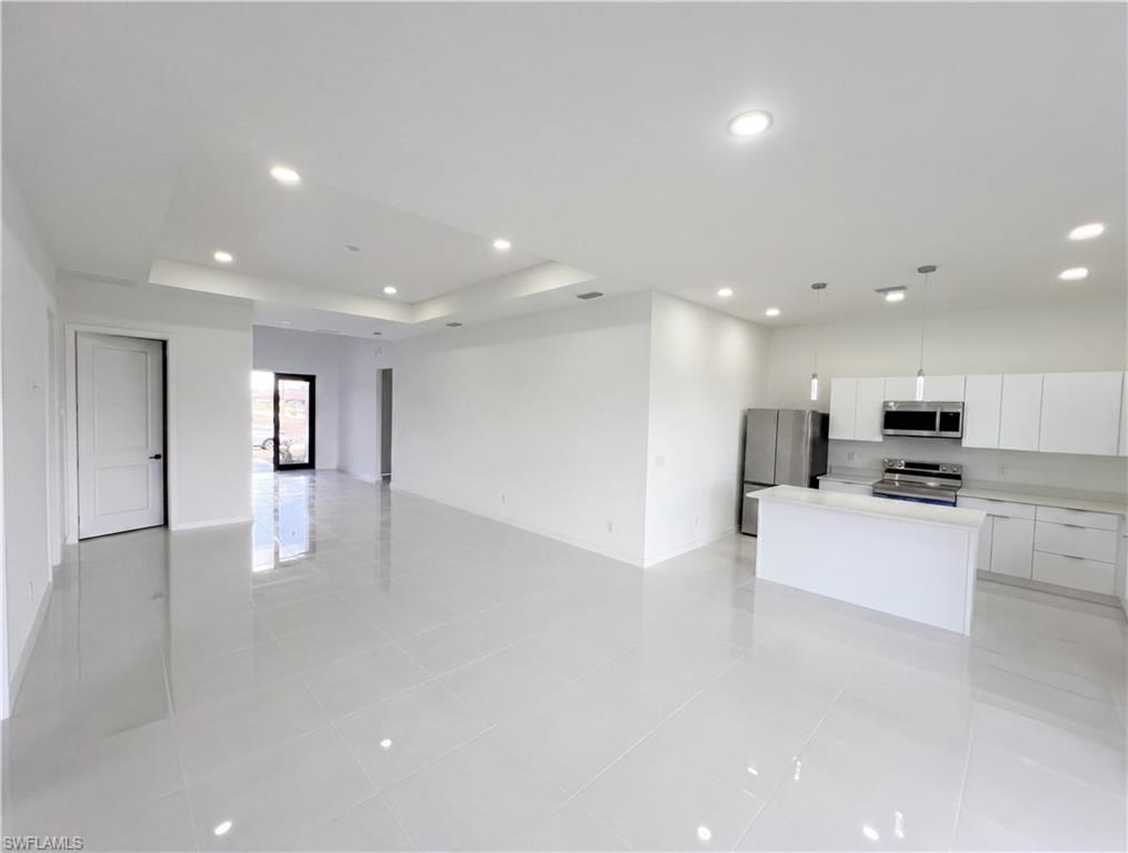 CAPE CORAL - Residential Lease