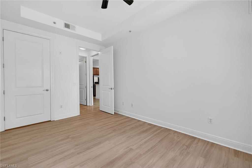 THE RESIDENCES AT COCONUT POINT - Residential