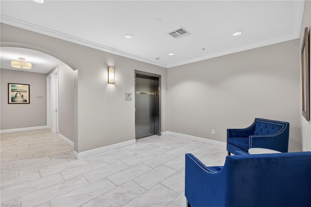 THE RESIDENCES AT COCONUT POINT - Residential