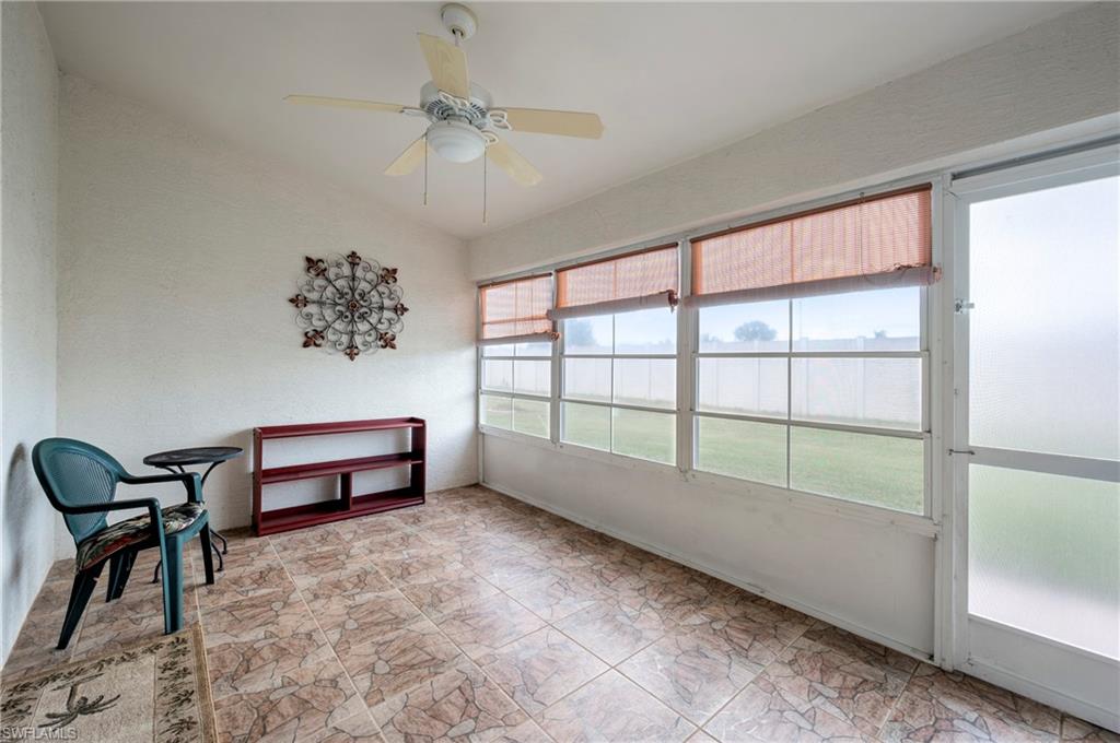 SABAL SPRINGS GOLF AND RACQUET CLUB - Residential