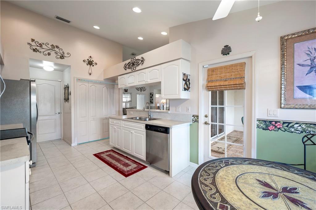 SABAL SPRINGS GOLF AND RACQUET CLUB - Residential