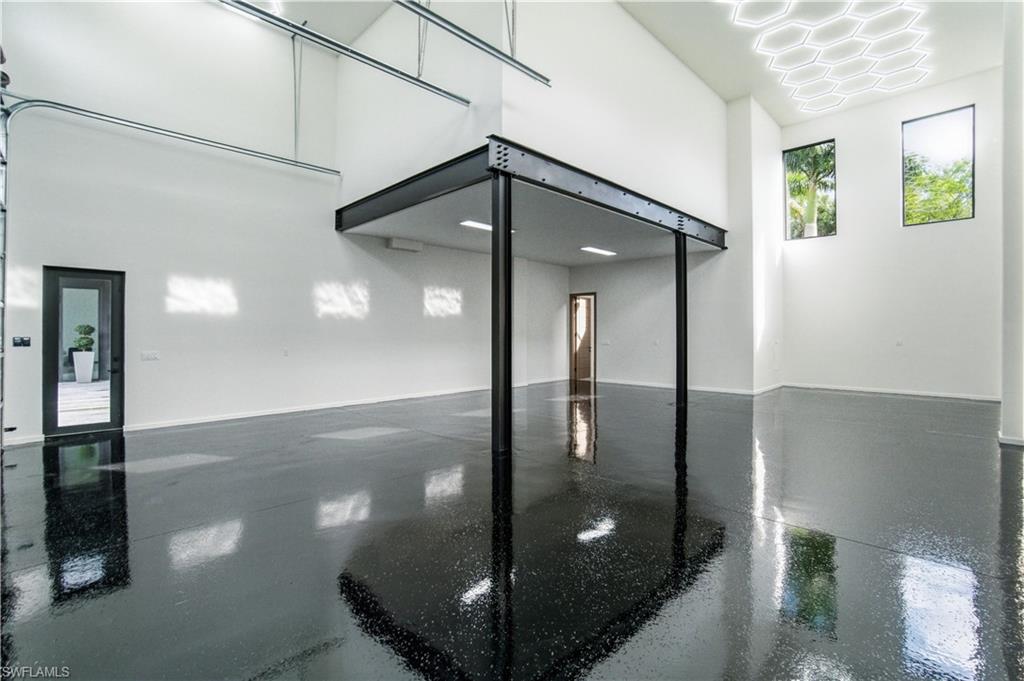 BONITA SPRINGS - Residential