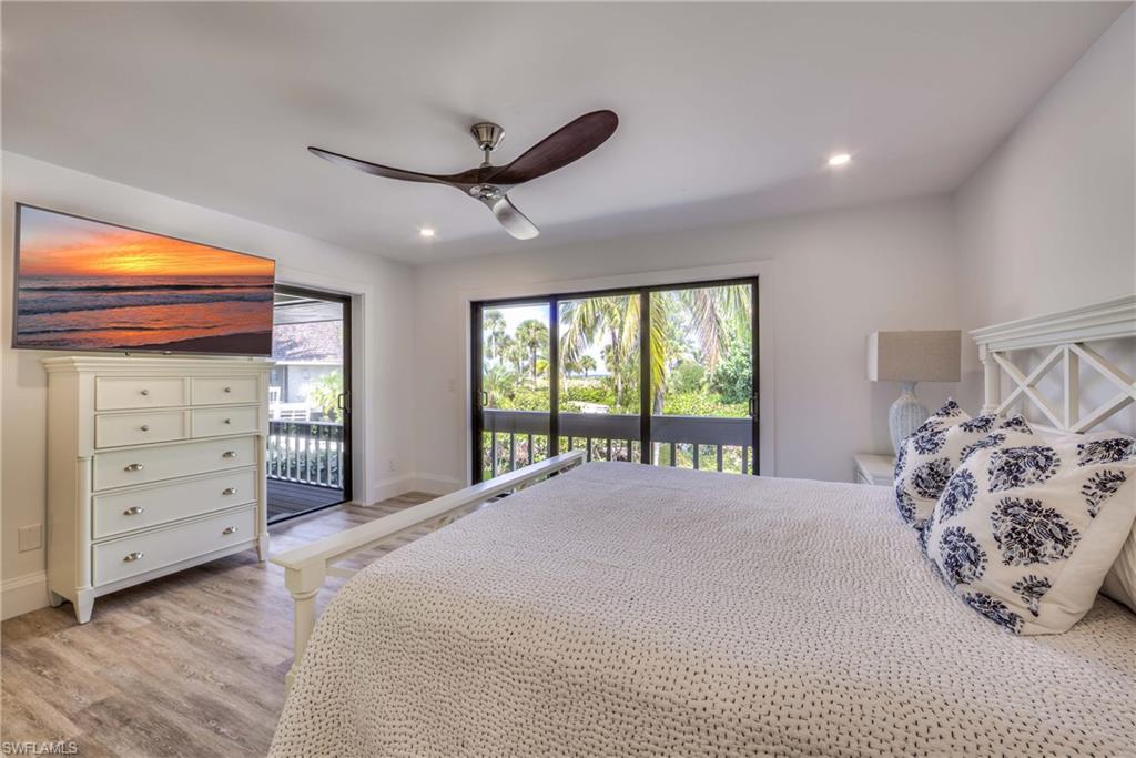 BEACH HOMES - Residential