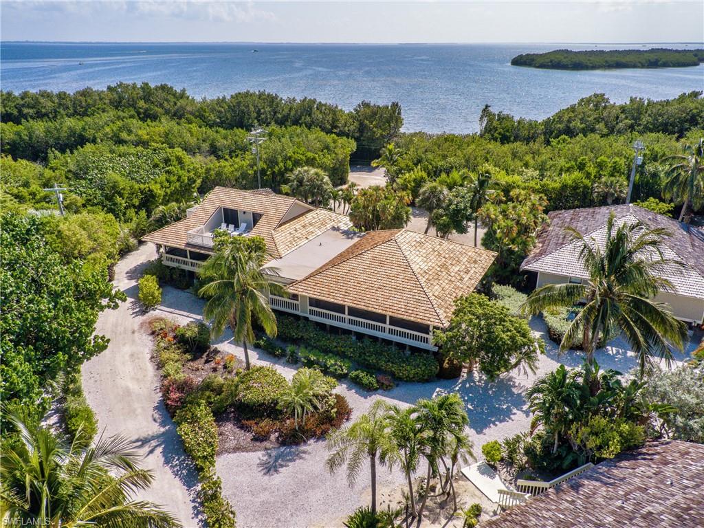 BEACH HOMES - Residential