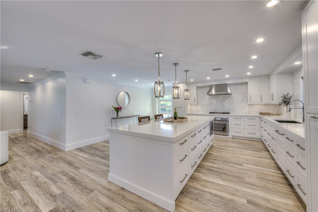 BEACH HOMES - Residential