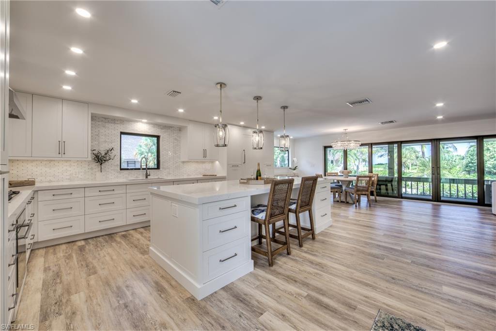 BEACH HOMES - Residential