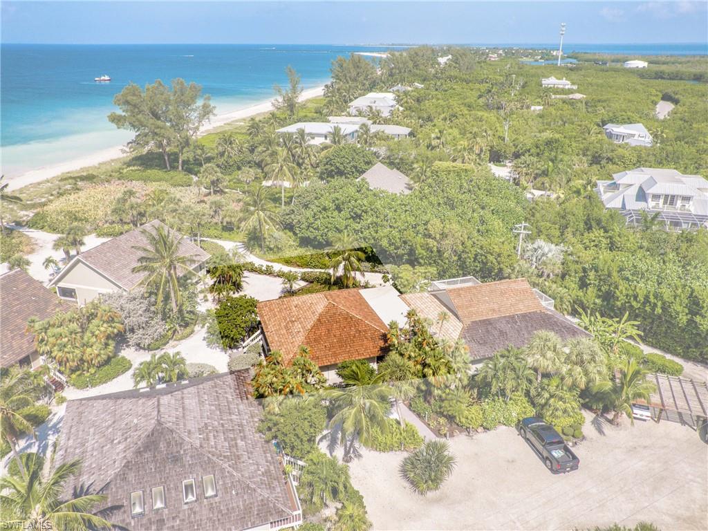 BEACH HOMES - Residential