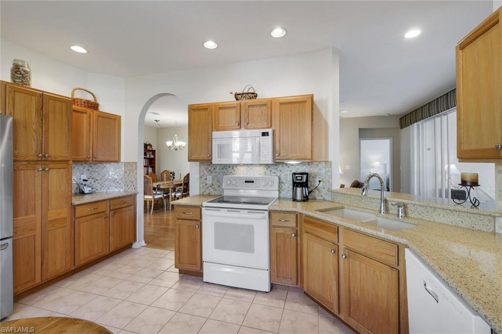 COCONUT SHORES - Residential