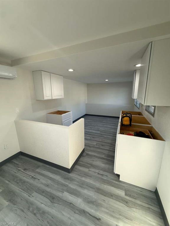 MOBILE MANOR - Residential