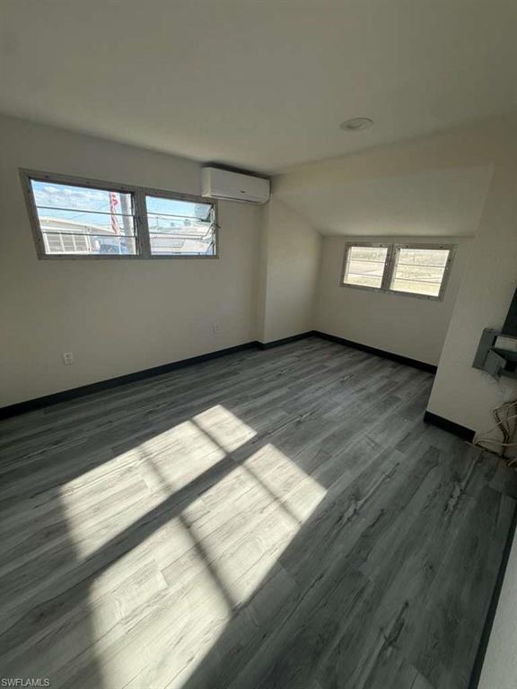 MOBILE MANOR - Residential