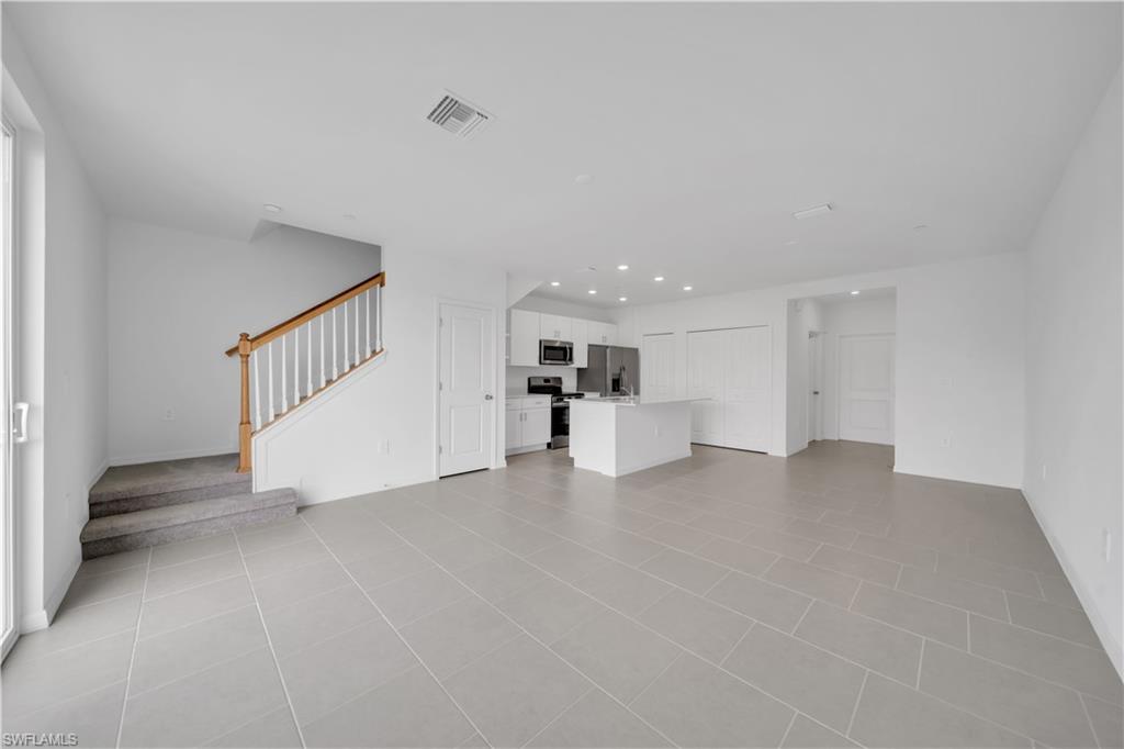 CRANE LANDING - Residential Lease