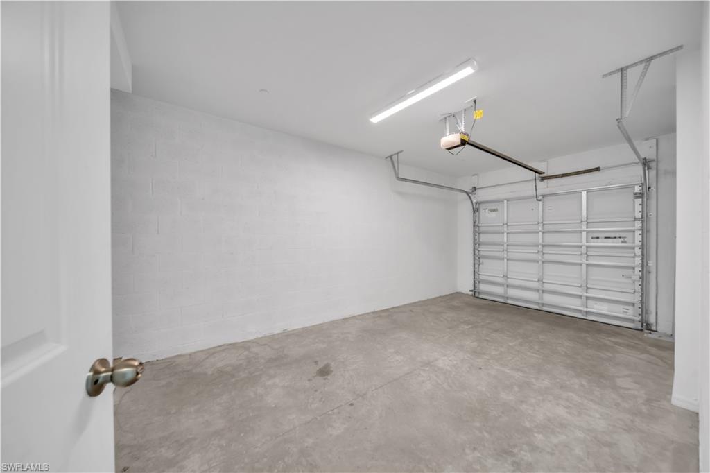 CRANE LANDING - Residential Lease