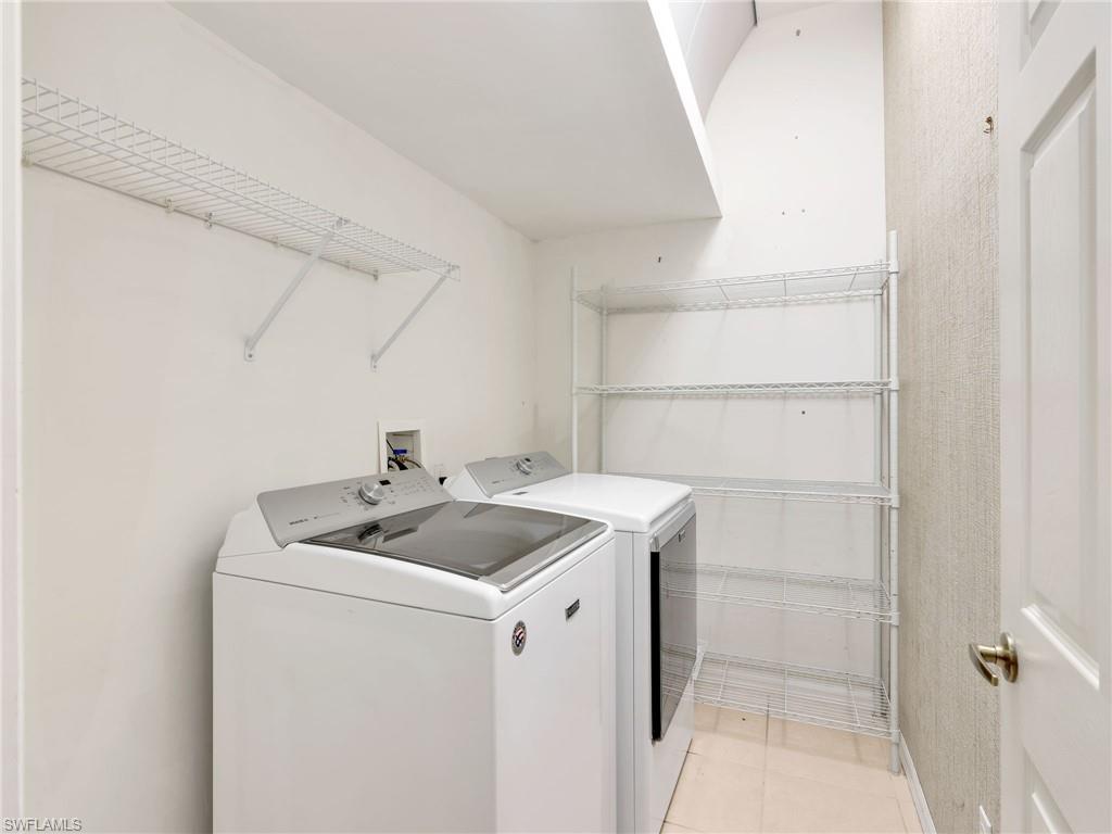 WATERWAYS OF NAPLES - Residential