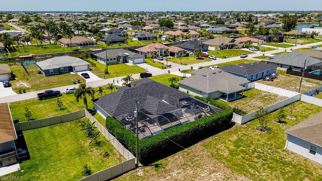 CAPE CORAL - Residential
