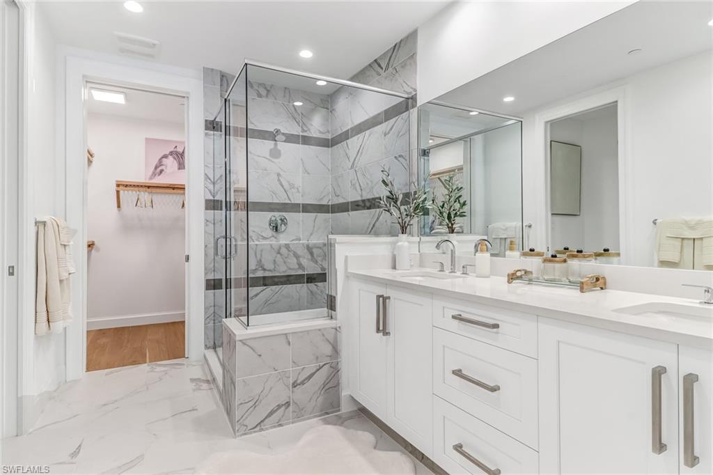 ELEVEN ELEVEN CENTRAL - Residential Lease