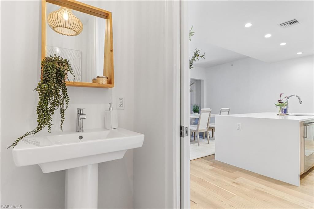 ELEVEN ELEVEN CENTRAL - Residential Lease