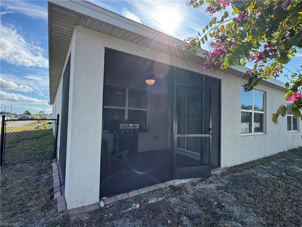 CAPE CORAL - Residential