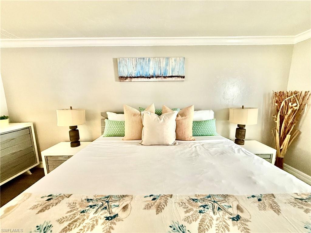 BAYSIDE VILLAS - Residential